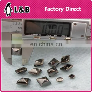 New Fashion Wholesale Hot Saling 10mm Square Alloy Rivet thumbnail-1