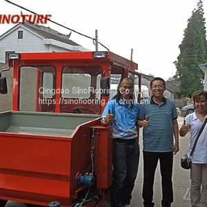 SinoTurf Sand Rubber Brush Infill Machine For Synthetic Grass (Automatic) thumbnail-1
