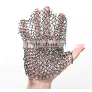 Round Shape Cast Iron Cleaner Skillet Chainmail Scrubber In 316 Stainless Steel thumbnail-1