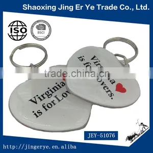 Heart Shaped Customized Acrylic Keychain thumbnail-4