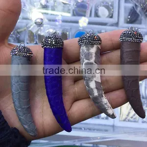 JF6935 Crystal Pave Snake Skin Snakeskin Horn Charm Pendant thumbnail-3