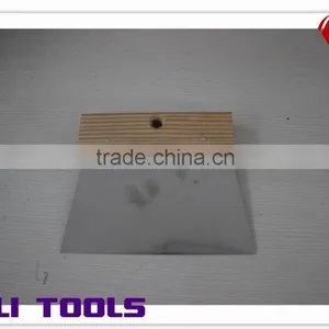 Stainless Steel Blade Scraper With Wooden Handle thumbnail-5
