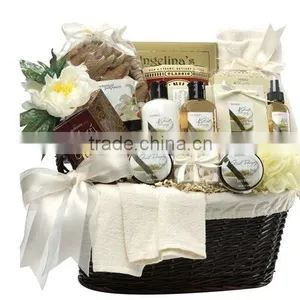 Coconut Bath Gift Set thumbnail-1