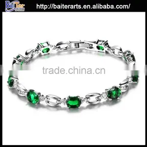 Multi Colors Women's Alloy Copper Heart Shaped Zircon Ruby Bracelet Bangles thumbnail-4