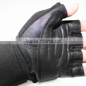 Adjustable Men's Lock Down Weight Training Gloves With Leather Padded thumbnail-6