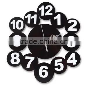 Green Clover Acrylic Wall Clock Decorative Wall Clock thumbnail-2