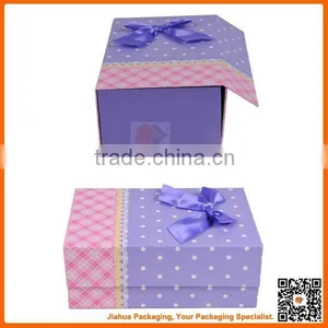 Delicate Flat Folding Gift Box With Ribbon thumbnail-2