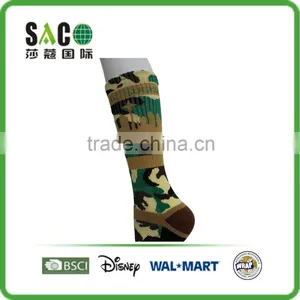 Colourful Camouflage Jacquard Sports Socks thumbnail-1