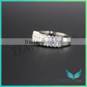 Wholesale 3 Carat Forever Brilliant D F G H Color Round Cut Moissanite Diamond Alternative Engagement Rings thumbnail-6