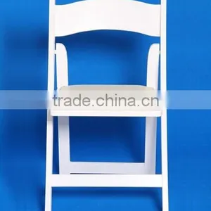 Folding Chair thumbnail-1