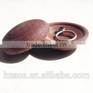 Wood Minimal Small Ring Box thumbnail-1