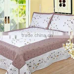 Microfiber Cotton Polyester Embroidery Quilt Sets/Bedspreads thumbnail-1