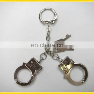 Promotional Mini Handcuff Keychain Wedding Gift thumbnail-4