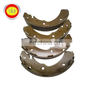 Hot Sale Spare Parts UHY4-26-38Z Brake Shoe Set For Car thumbnail-1
