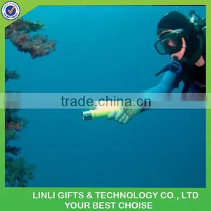 Waterproof Led IPX8 Flashlight thumbnail-1