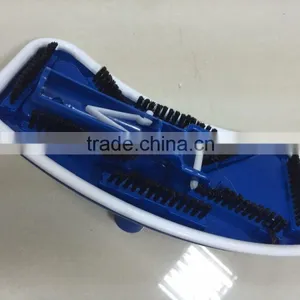 Factory Price Pool Tile Cleaning Equipment Vacuum Head thumbnail-4