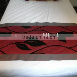 100% Polyester Hotel Cushion Cover and Bed Runner thumbnail-1