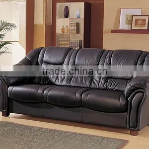 Beautiful Bedroom Small Sofa Set in Muar thumbnail-2