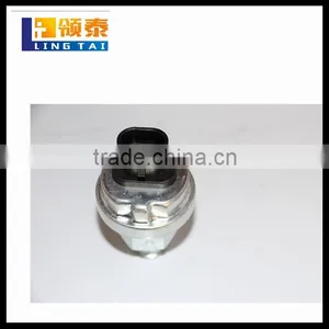 Hot Sale Oil Pressure Sensor 612600090755 SINOTRUCK Tractor Diesel Engine Parts Goods From China thumbnail-5