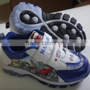 LED Kids Running Shoes thumbnail-4