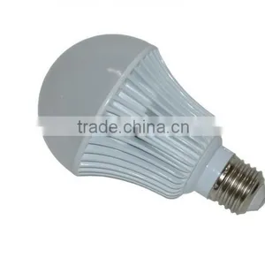 7watts 5730SMD Aluminum PC Cover CRI 75 E27 Led Bulb Light thumbnail-1