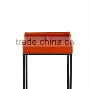 E1 MDFin High Gloss Metal Leg Desk thumbnail-1