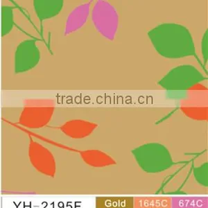 YH-2198Embossed Tablecloth With Non-woven/fannel Backing (golden/silver Grounding) thumbnail-4