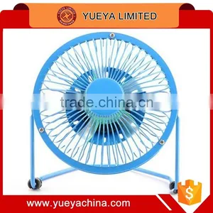 360 Degrees Revolving Metal Table Fan thumbnail-1