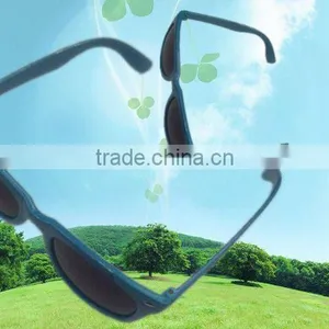 Plastic Sunglasses thumbnail-1