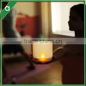 Beautiful Scented Candle in Apparent Candle Jar for Weddings thumbnail-4