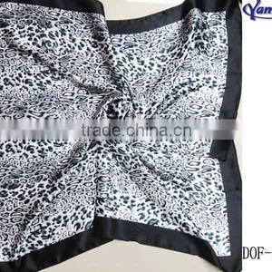 Fashion Polyester Scarf thumbnail-1