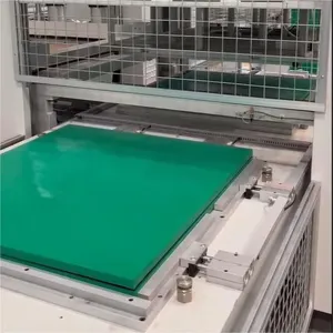 10mm 12mm 30mm White PP Fluted Corrugated Plastic Sheet Sealing Welding Machine thumbnail-4