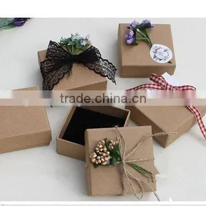 Luxury Fashion Gift Box Kraft Gift Box thumbnail-3