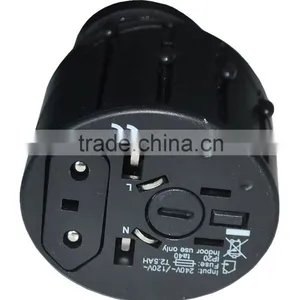 World Travel Adapter With USB Charger thumbnail-1