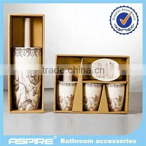 Home Goods 100% Polyresin Shower Curtain thumbnail-1