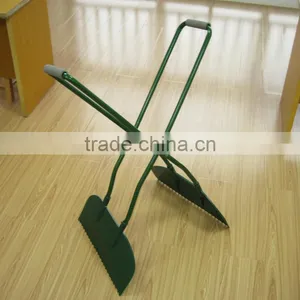 Garden Tool Leaf Grabber Rake With Handle thumbnail-2