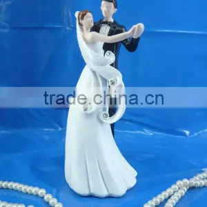 Bride and Groom Cake Decoration Cake Topper Wedding Figurine thumbnail-1