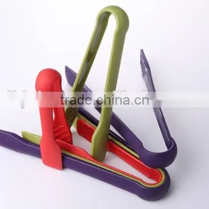 High Quality 3-Piece Leaves Shaped Plastic Food Tongs Set thumbnail-6
