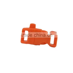 High Quality 1/2" Plastic Backpack Curved Buckle With Survival Whistle for Camping Paracord Bracelet Wholesale thumbnail-3