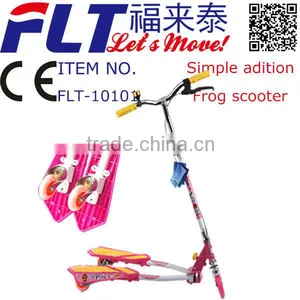 2013 CE Approved Height-adjustable Flicker 3 Wheel Frog Scooter With Handle Brake thumbnail-1