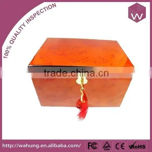 Top Grade Polishing Wooden Cigar Packaging Box for Sale thumbnail-4