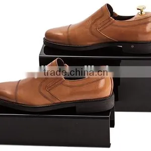 Wholesale Acrylic Leather Shoe Display thumbnail-3