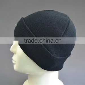 LED Acrylic Beanie Hat thumbnail-4