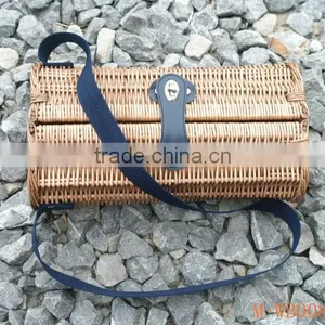 Wicker Wine Bottle Gift Basket With Handle thumbnail-1
