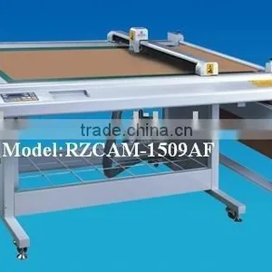 Vacuum Suction Plus Auto-feeding Footwear Cutting Solution thumbnail-1