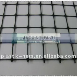 Extruded Plastic Trellis Netting thumbnail-1