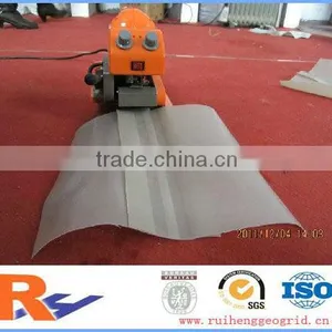 0.5mm HDPE Geomembrane Wheel Mounted Wedge Welder thumbnail-1