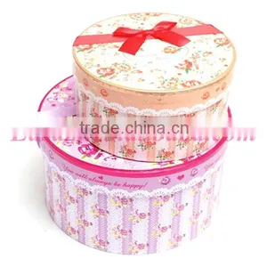 Three Sets Round Cardboard Gift Box,custom Christmas Gift Box Wholesale thumbnail-3