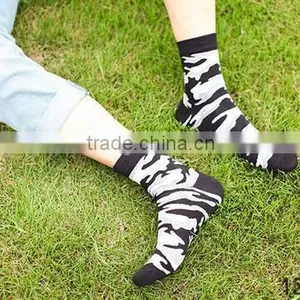 Cheap Young Man Fashion Camo Design Socks thumbnail-1