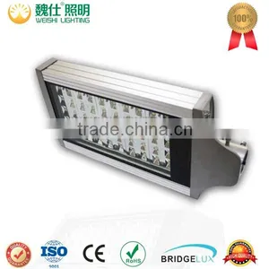 Off Grid Solar System DC 12v 24v 70 Watt Solar Led Street Light thumbnail-2